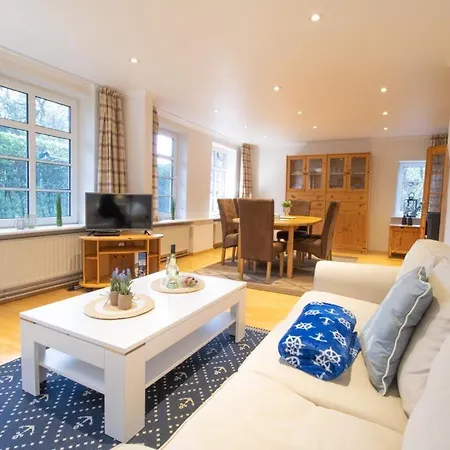 Seestern - Familienfreundliches Fuer 5 Personen Mit Sauna Und Garten. Hunde Willkommen!