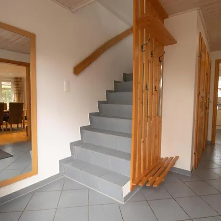 Seestern - Familienfreundliches Fuer 5 Personen Mit Sauna Und Garten. Hunde Willkommen! Dagebuell