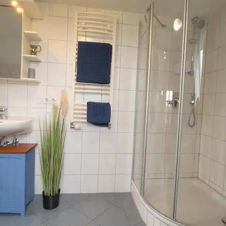 Seestern - Familienfreundliches Fuer 5 Personen Mit Sauna Und Garten. Hunde Willkommen! Holiday home Dagebuell